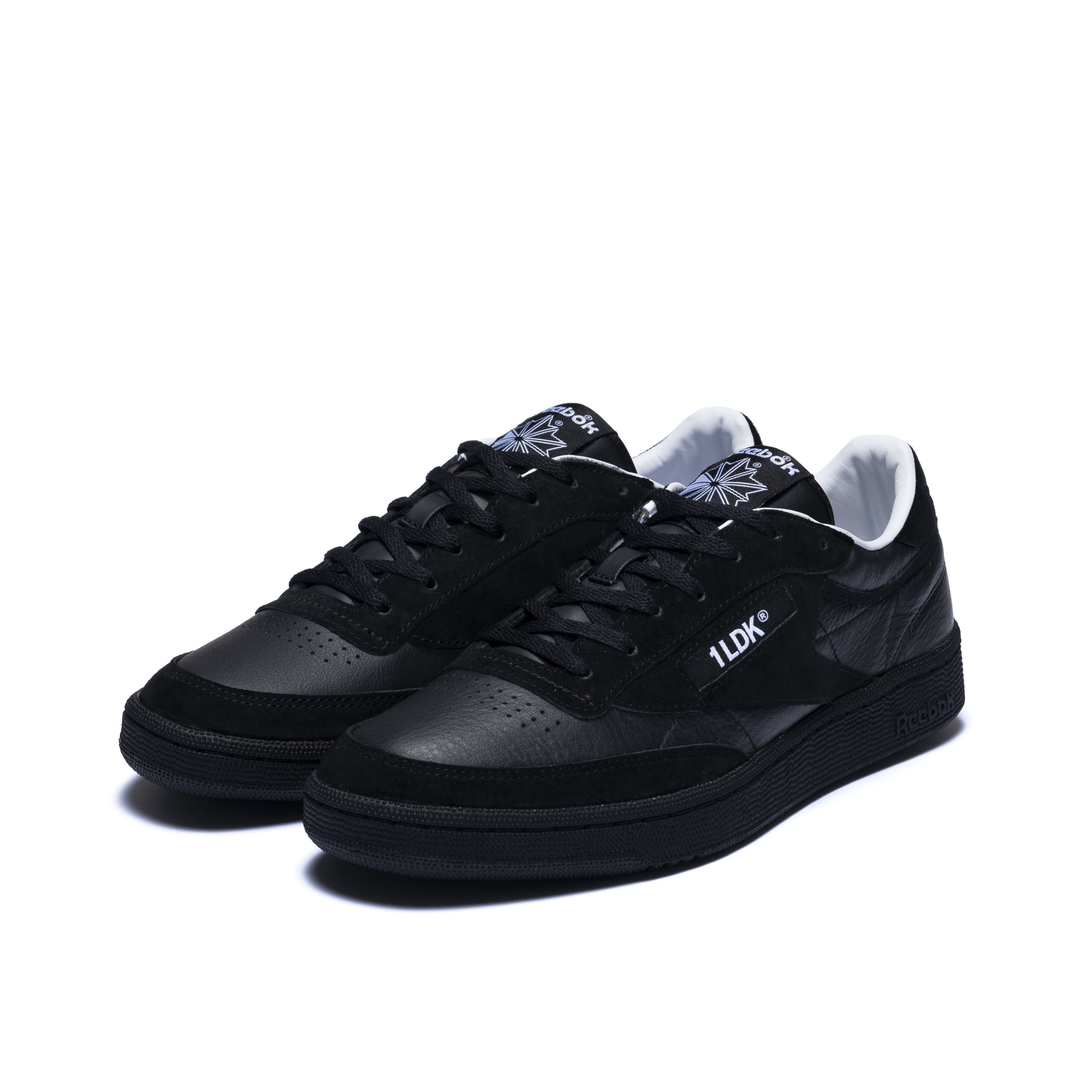 3rd Collaboration 〉 Reebok × 1LDK