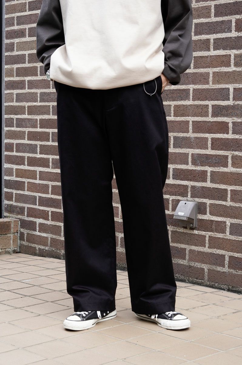 パンツ NO TUCK CHINO TROUSERS NAVY NO TUCK CHINO TROUSERS[NAVY] | 1LDK (ワンエルディーケー) 公式サイト