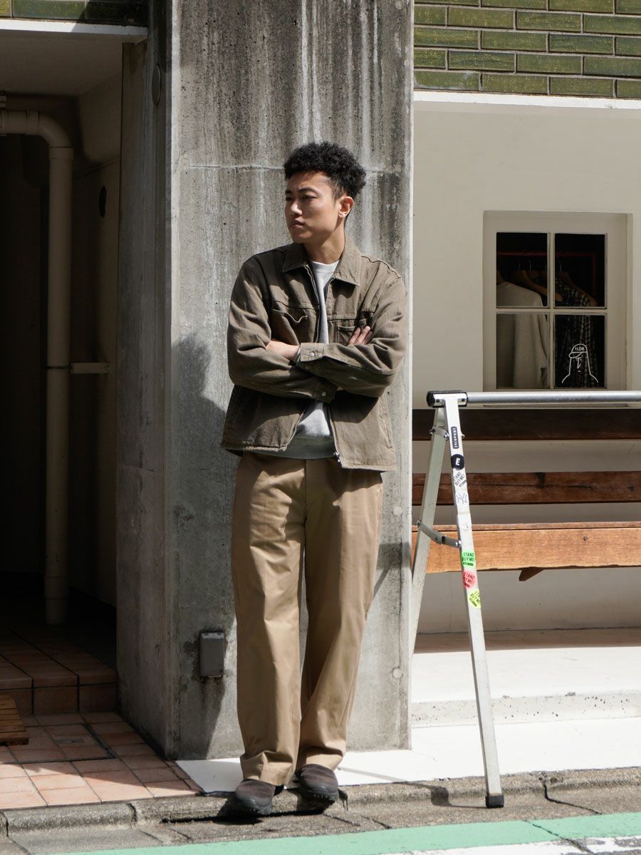 NO TUCK CHINO TROUSERS[CAMEL] | 1LDK (ワンエルディーケー) 公式サイト