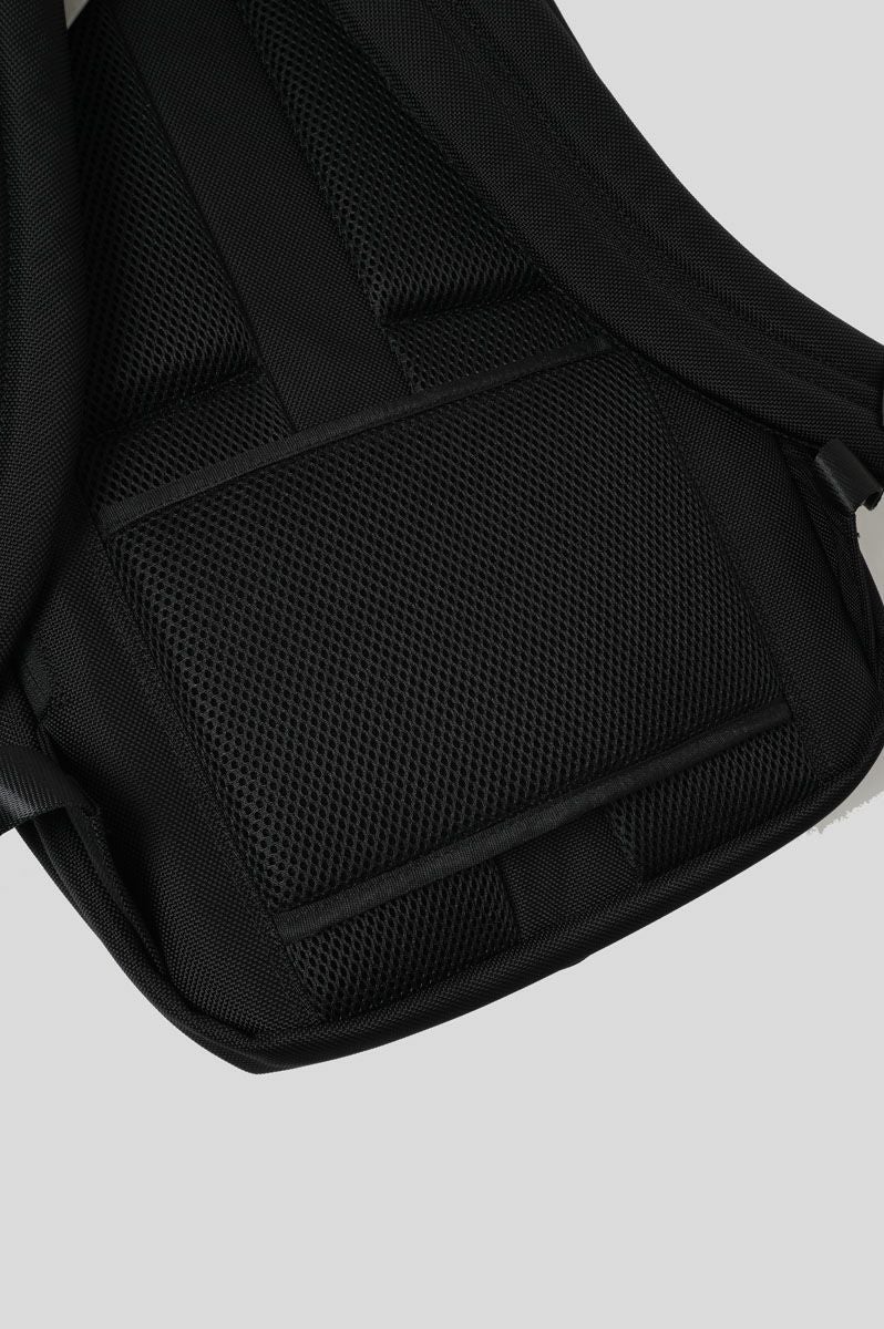 NEW UTILITY BAG[BLACK] | 1LDK (ワンエルディーケー) 公式サイト