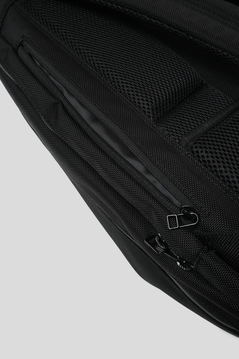 NEW UTILITY BAG[BLACK] | 1LDK (ワンエルディーケー) 公式サイト