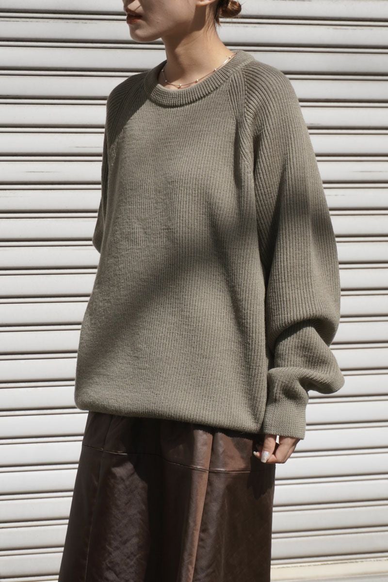 WOOL LOW GAUGE CREW NECK[L.KHAKI] | 1LDK (ワンエルディーケー) 公式