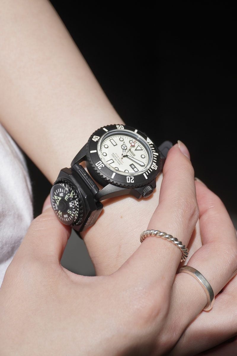 VAGUE WATCH Co. (ヴァーグウォッチカンパニー)(バーグウォッチ