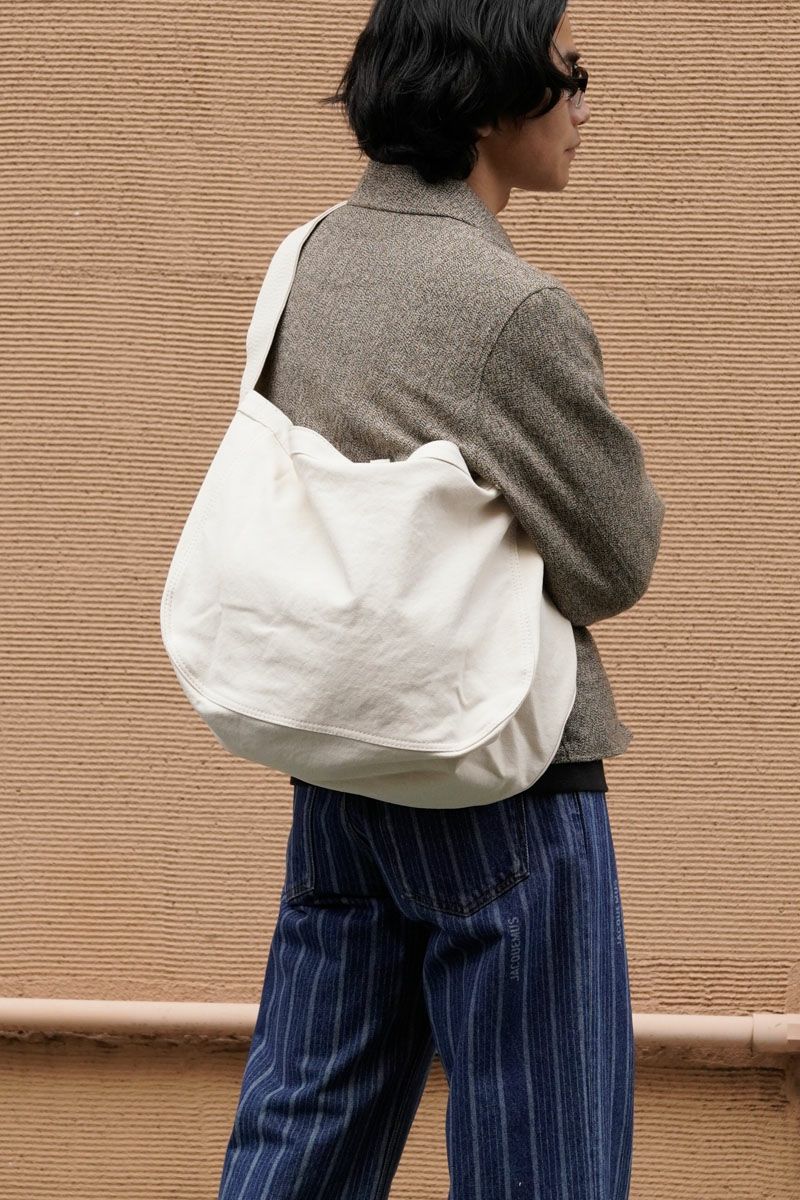 LOT.004 NEWSBOY BAG[IVORY] | 1LDK (ワンエルディーケー) 公式サイト