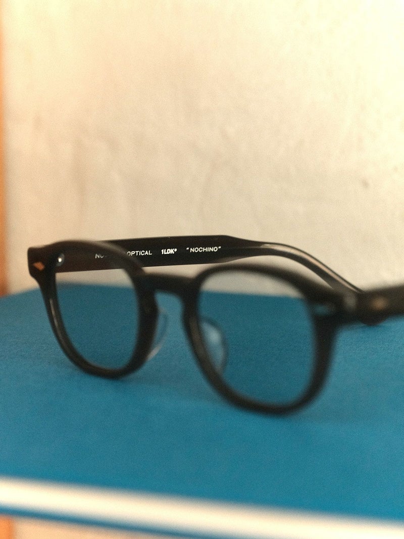 NOCHINO[Aisumi Cha × Blue Grey to D.Grey Photochromic lens] | 1LDK 