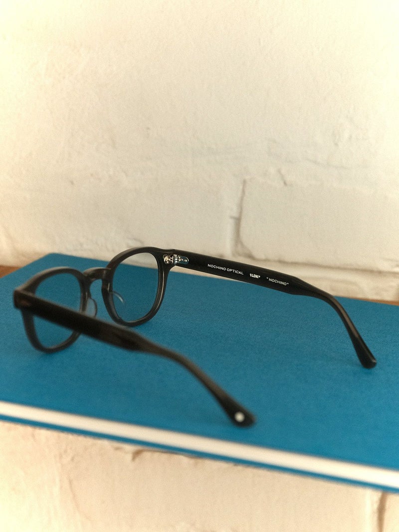 NOCHINO[Aisumi Cha × Blue Grey to D.Grey Photochromic lens] | 1LDK 