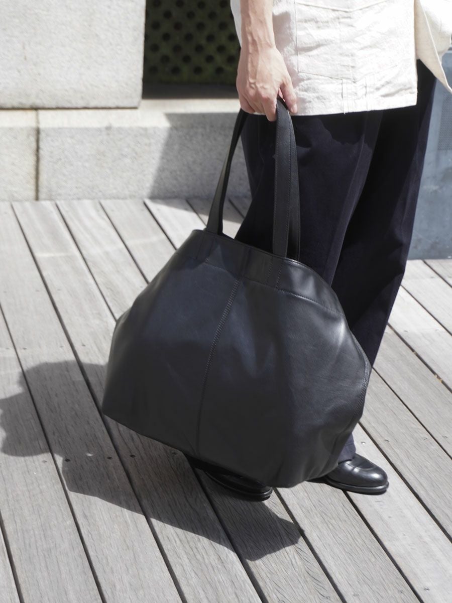 LEATHER BAG[BLACK] | 1LDK (ワンエルディーケー) 公式サイト