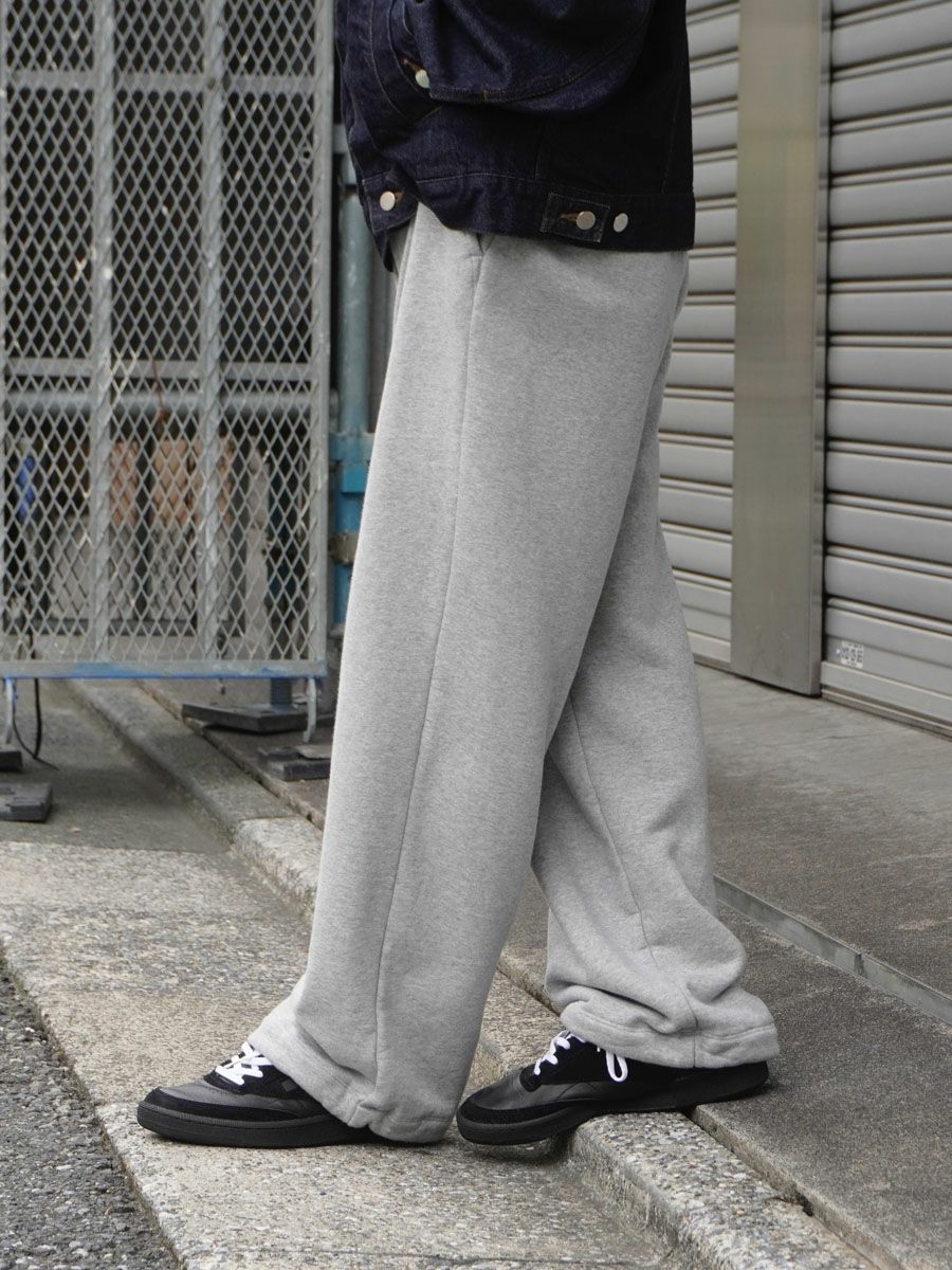 JUMBERCA SWEAT STRAIGHT TROUSERS[GRAY] | 1LDK (ワンエルディーケー