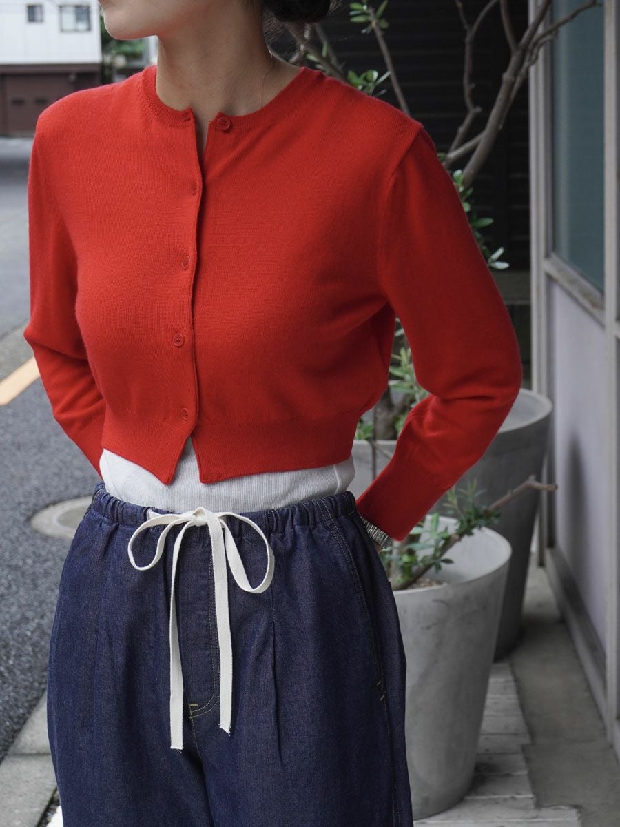 AMOMENTO (アモーメント) crop button cardigan set クロップ ボタン カーディガン セット レッド FREE ROUND NECK CROP CARDIGAN[RED] | 1LDK (ワンエルディーケー) 公式サイト