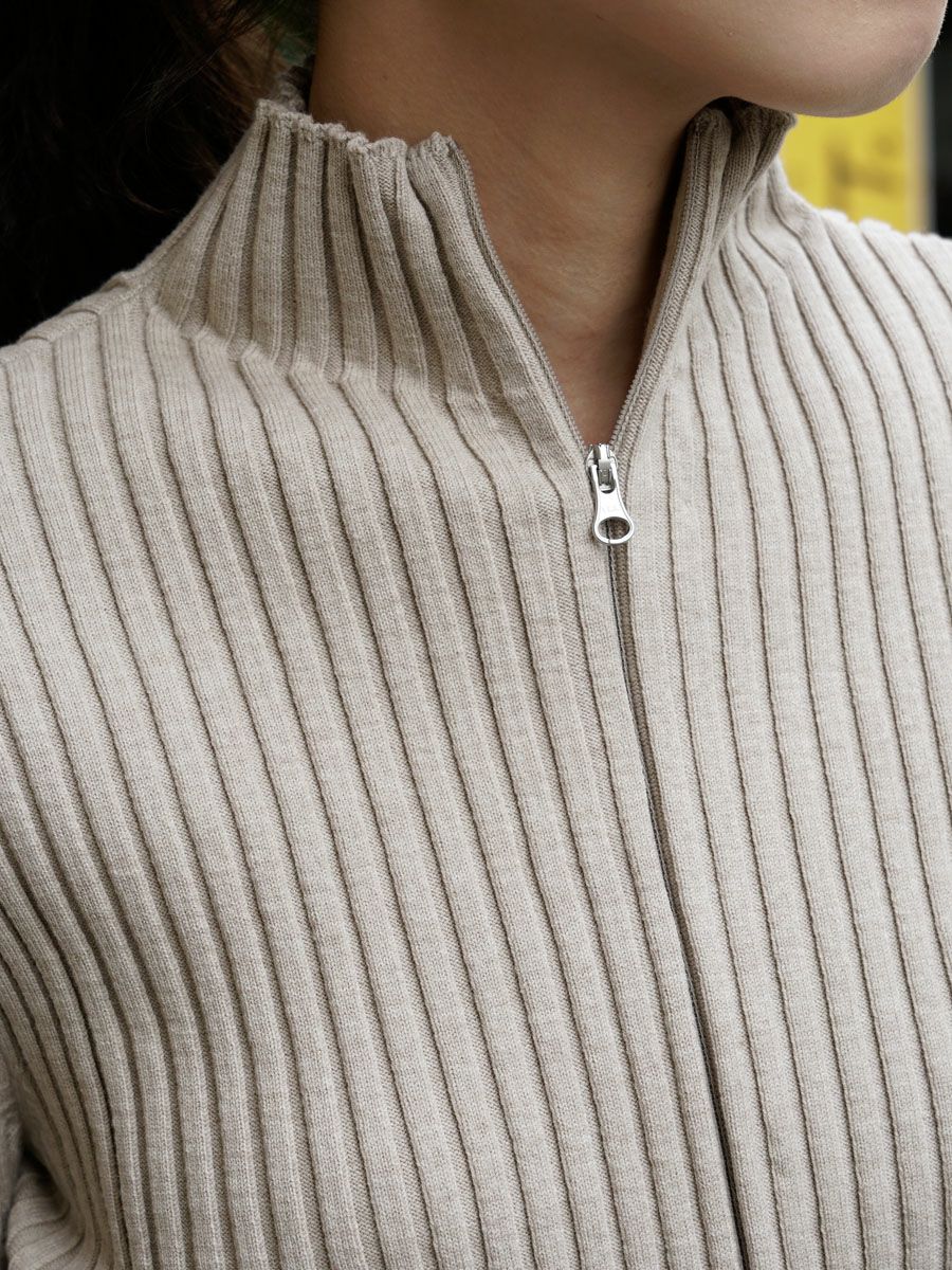 RIBBED HIGH NECK ZIP UP[BEIGE] | 1LDK (ワンエルディーケー) 公式サイト