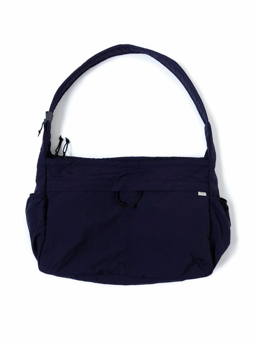 BIG NYLON SHOULDER BAG[NAVY] | 1LDK (ワンエルディーケー) 公式サイト