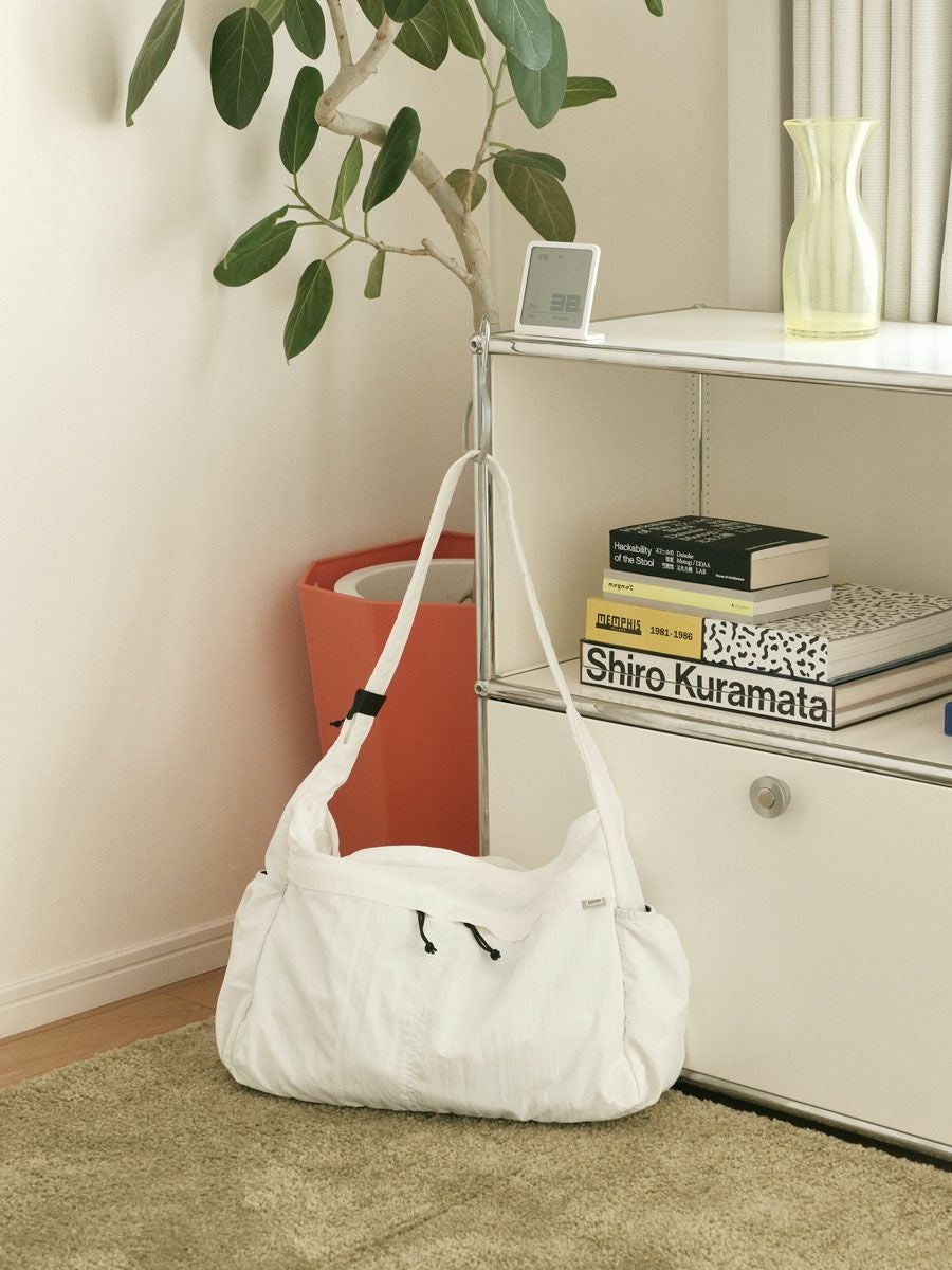 BIG NYLON SHOULDER BAG[NAVY] | 1LDK (ワンエルディーケー) 公式サイト