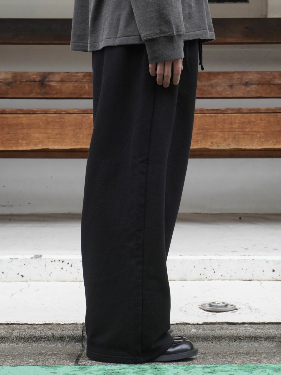 2TUCK SWEAT PANTS[BLACK] | 1LDK (ワンエルディーケー) 公式サイト