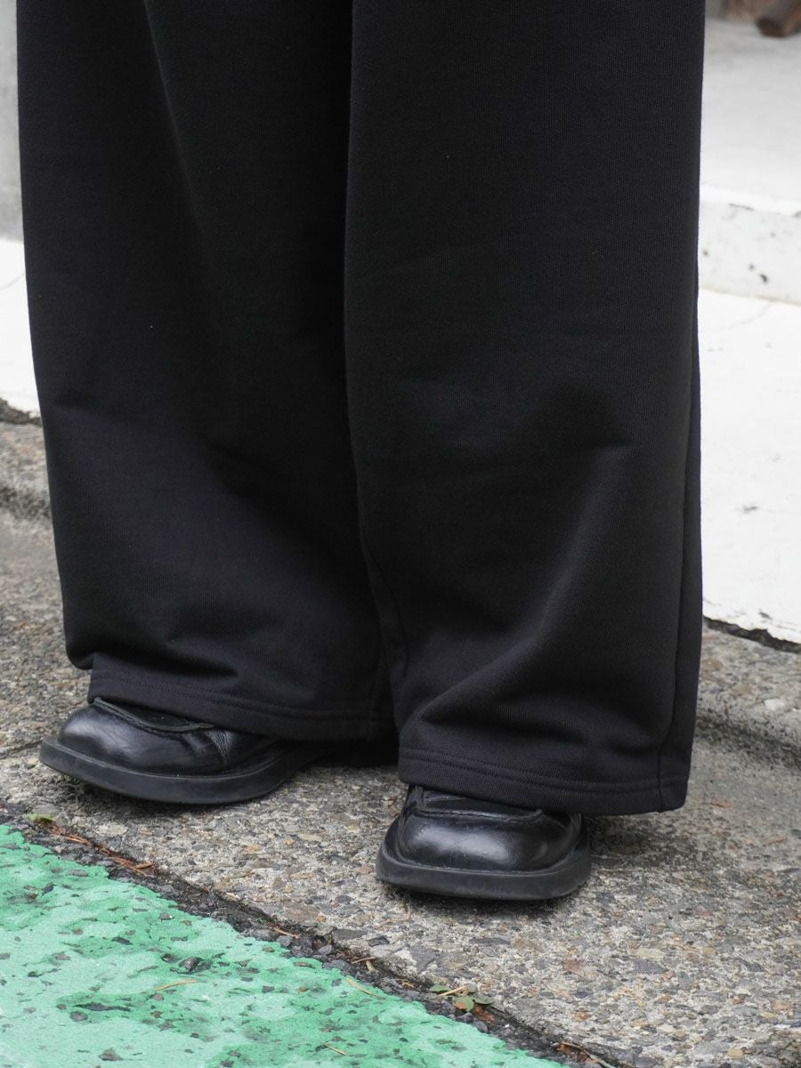 2TUCK SWEAT PANTS[BLACK] | 1LDK (ワンエルディーケー) 公式サイト