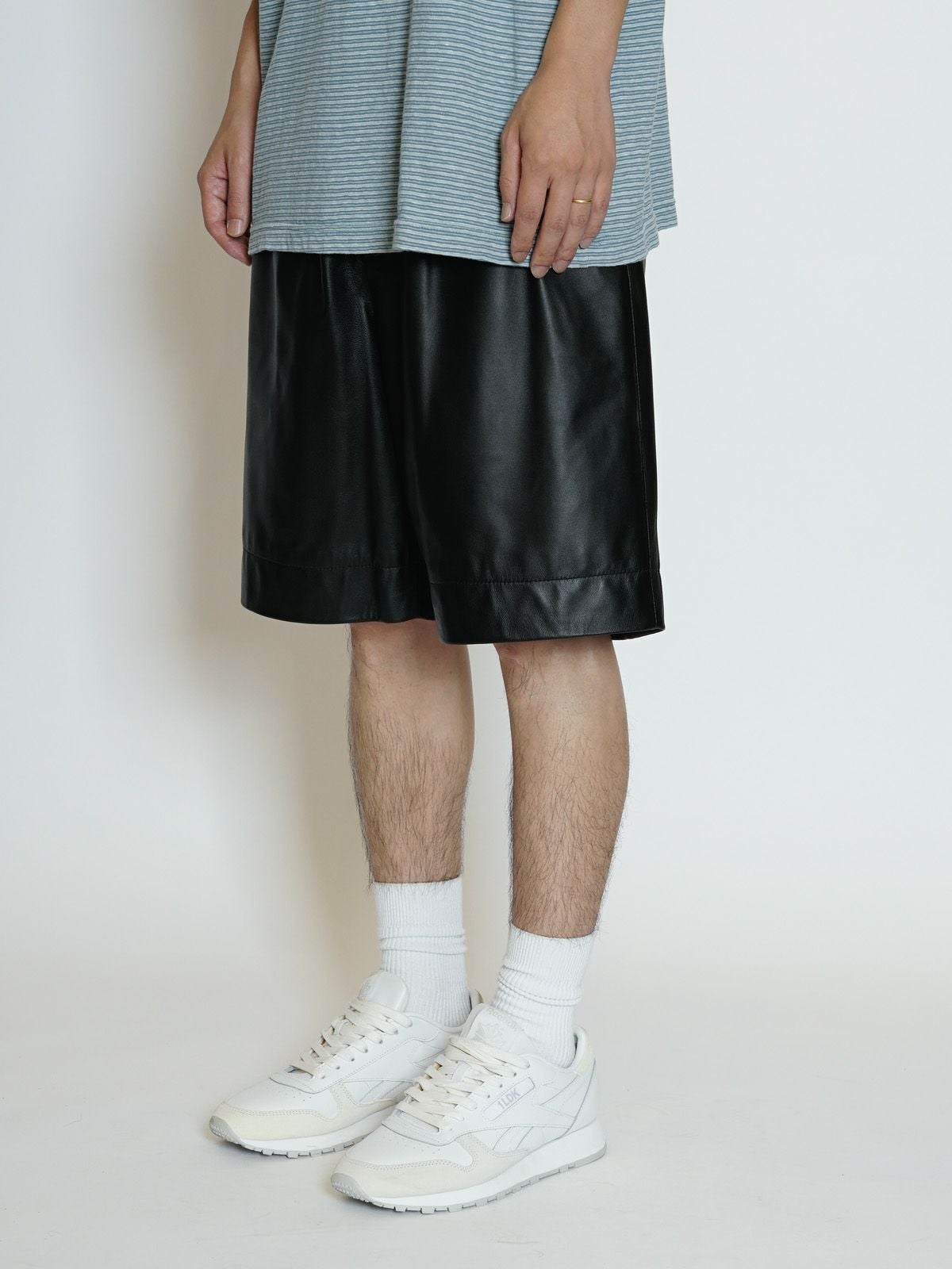 LEATHER EASY SHORTS[BLACK] | 1LDK (ワンエルディーケー) 公式サイト