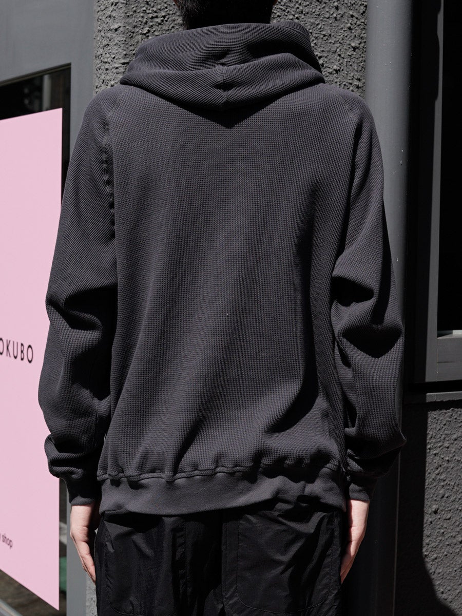 WAFFLE ZIP HOODIE[CHARCOAL] | 1LDK (ワンエルディーケー) 公式サイト