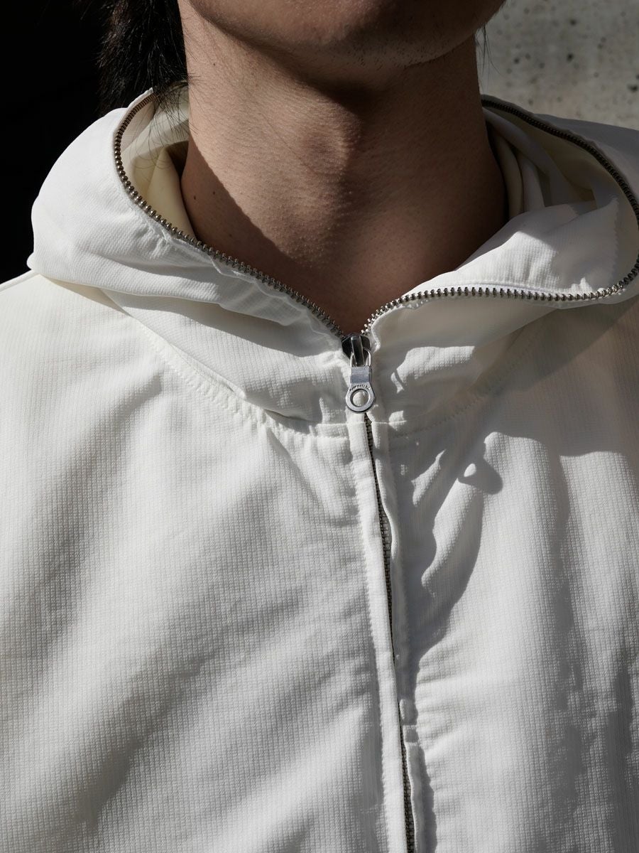 36G Nylon Hoodie[WHITE DYE] | 1LDK (ワンエルディーケー) 公式サイト