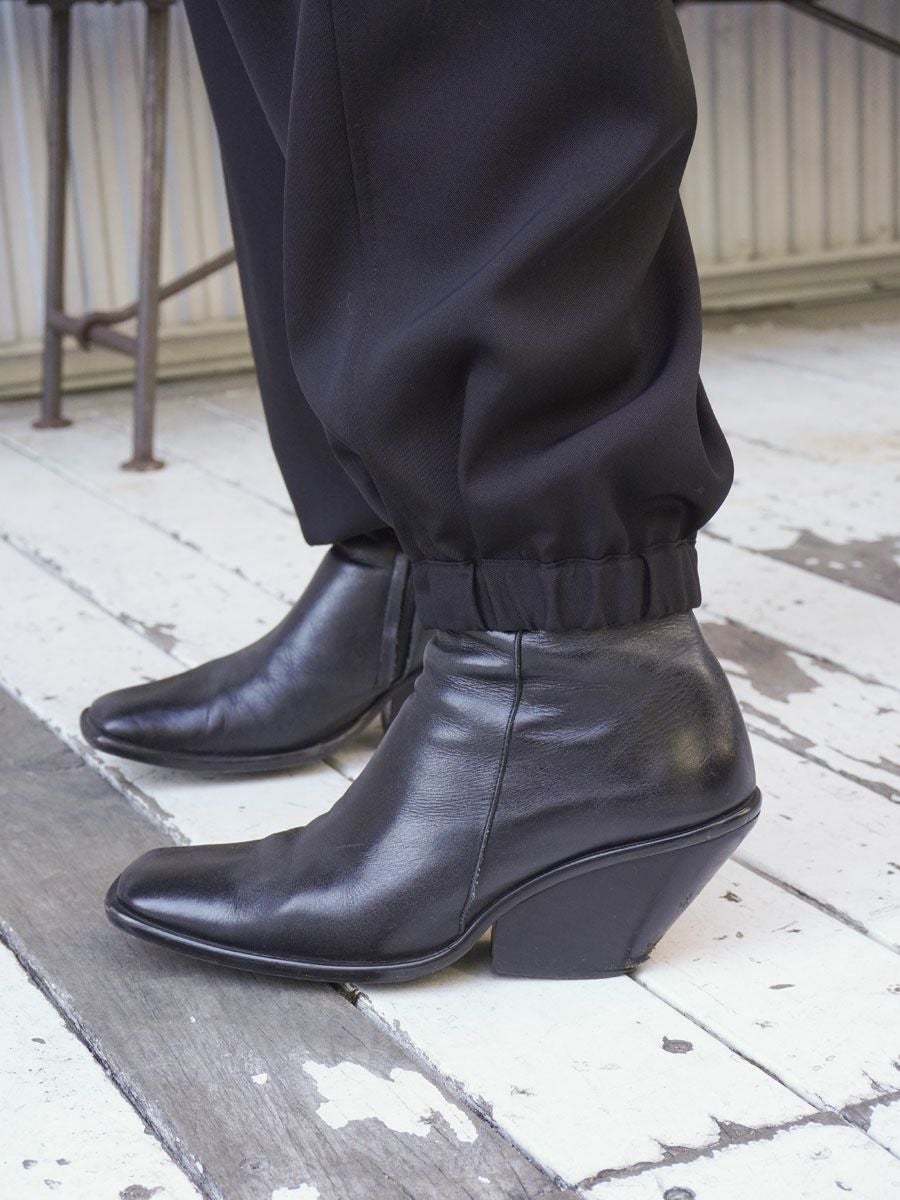 WOMENS】BALOON TUCK PANTS[BLACK] | 1LDK (ワンエルディーケー) 公式