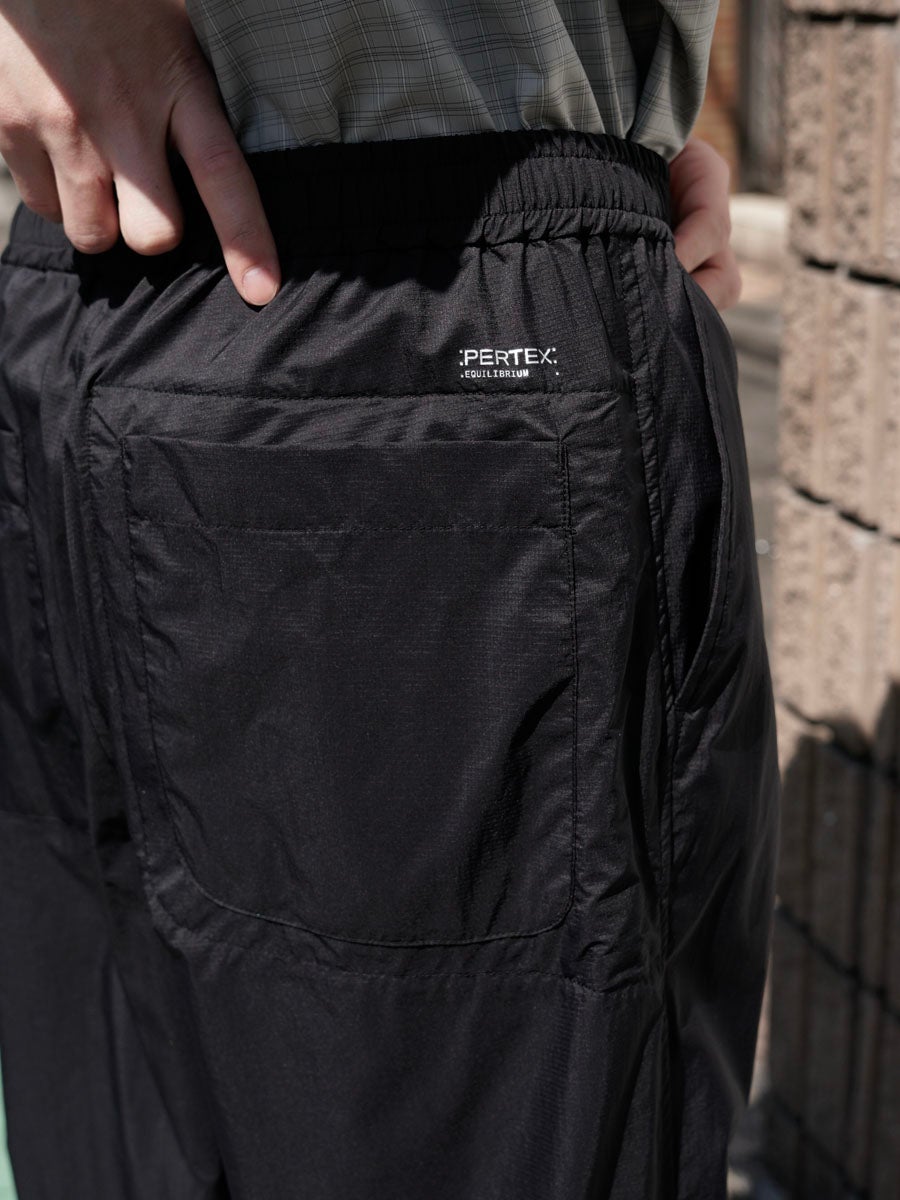 MENS】TECH PERTEX® TRAVEL PANTS[BLACK] | 1LDK (ワンエルディー