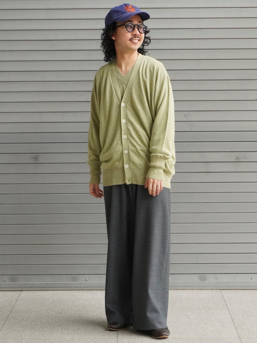 L'Appartementドゥーズィエムクラス濃カーキシルクコットンカーディガン LINEN / SILK PLAIN STITCH V NECK C/D[MEADOW] | 1LDK (ワンエル