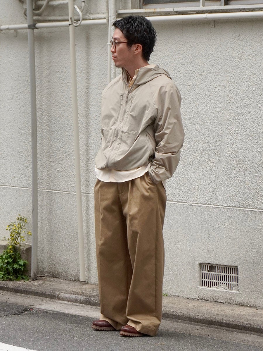 LIGHT CONSEAL ZIP JACKET[BEIGE] | 1LDK (ワンエルディーケー) 公式サイト