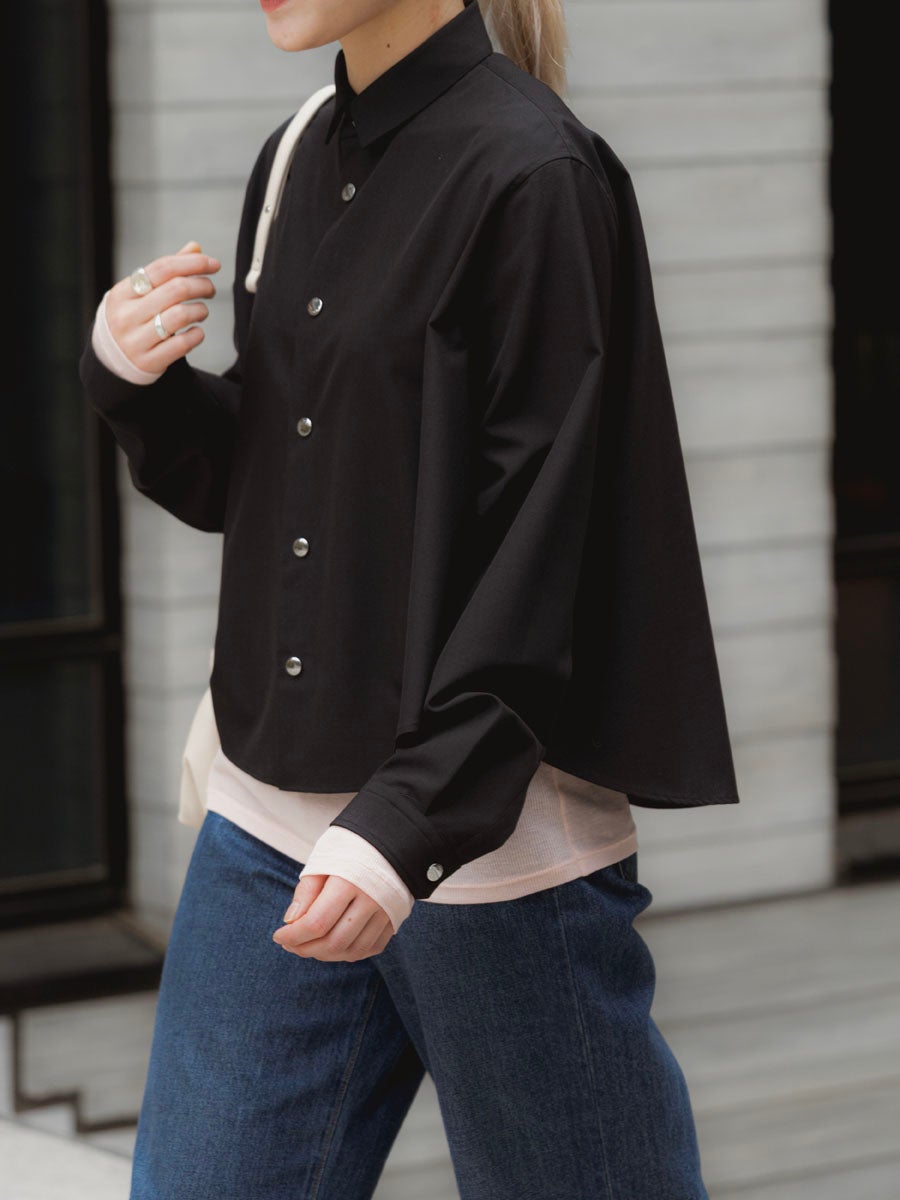 THE RERACS / ザリラクス | 2021AW | REGULAR COLLAR A-LINE SHIRT 星柄 レギュラーカラー Aライン ロングシャツ | 36 | ブラック | レディース 25AW 1st Delivery. 08.07(Thu)12:00- @the_reracs 