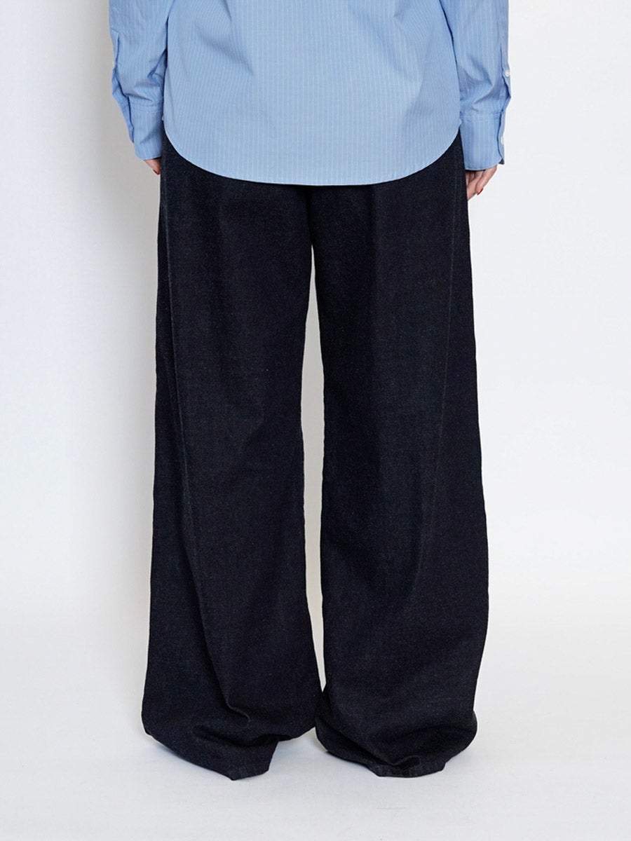2TUCKS WIDE DENIM [INDIGO] | 1LDK (ワンエルディーケー) 公式サイト