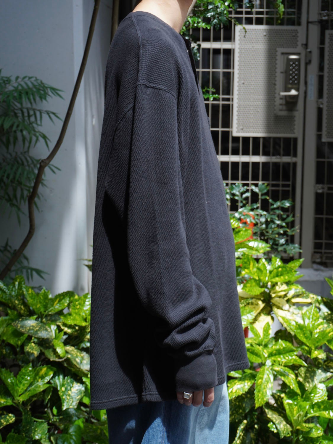 Big Thermal Shirt Henry[BLACK] | 1LDK (ワンエルディーケー) 公式サイト