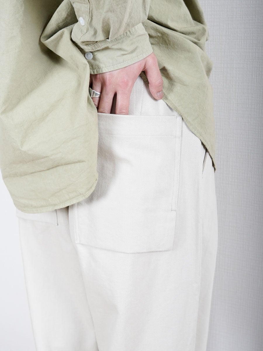 Two Tuck Wide Trousers[Light Beige] | 1LDK (ワンエルディーケー