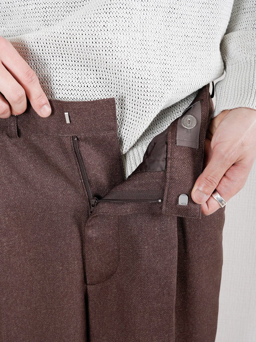 TACKED TROUSERS[BROWN] | 1LDK (ワンエルディーケー) 公式サイト