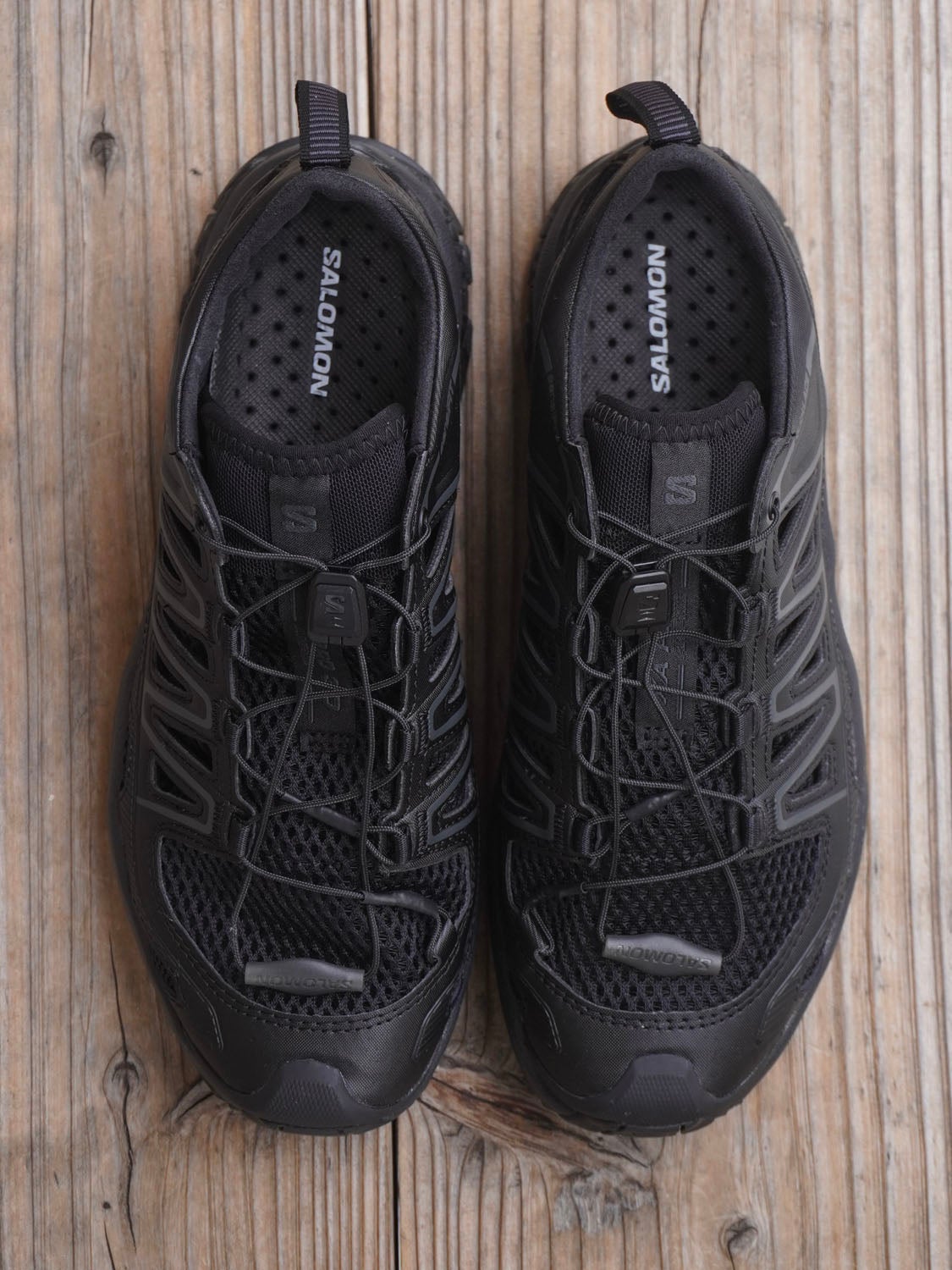 XA PRO 3D AMPHIB[Black / Black / Black] | 1LDK (ワンエルディーケー