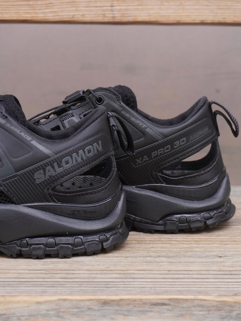 XA PRO 3D AMPHIB[Black / Black / Black] | 1LDK (ワンエルディーケー 