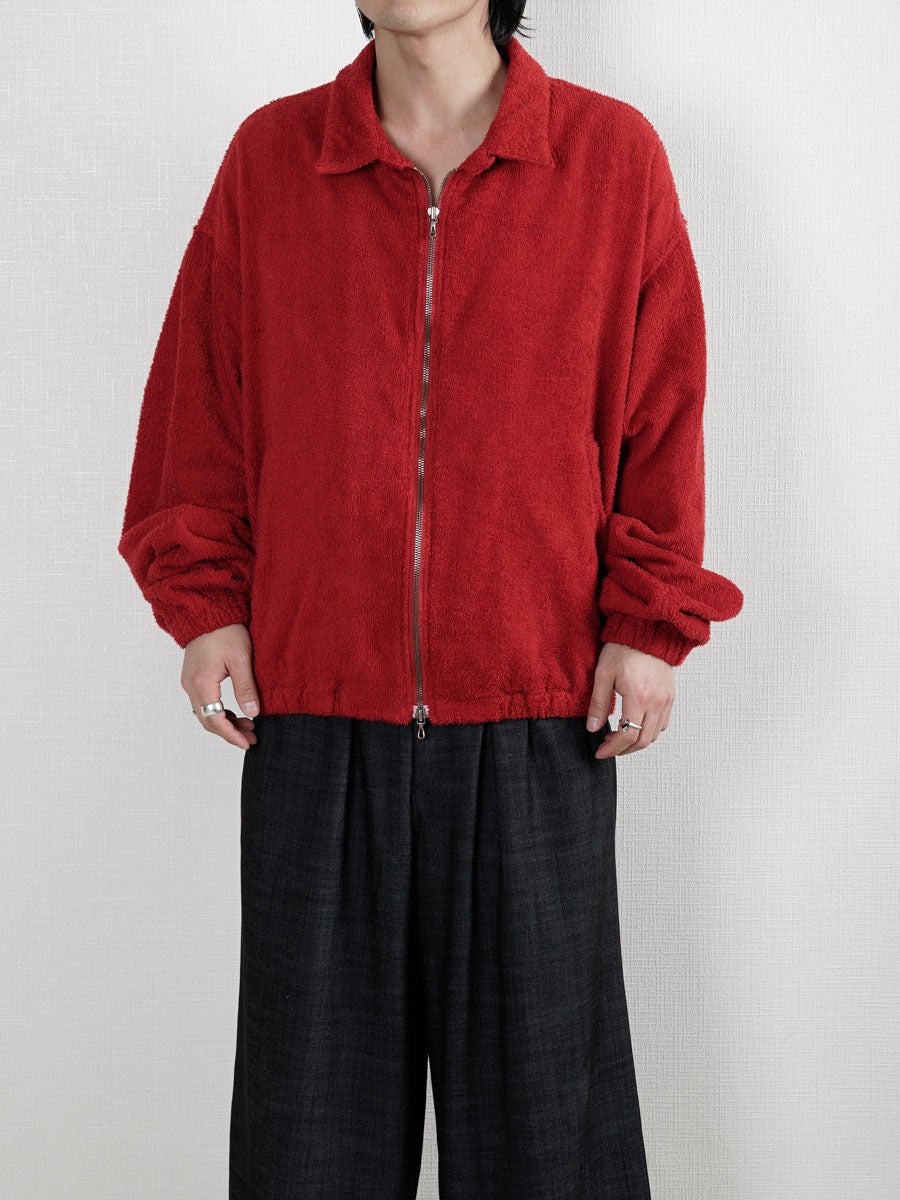 V12 ヴィトゥエルヴ 2024年モデル 起毛 ハイネックブルゾン レッド系 TOWEL CLOTH - ZIP UP BLOUSON[RED] | 1LDK (ワンエルディーケー) 公式