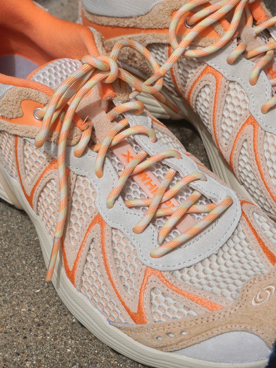 XT-WHISPER EMBROIDERY[Aspargus Green / Almond Cream / Nectarine