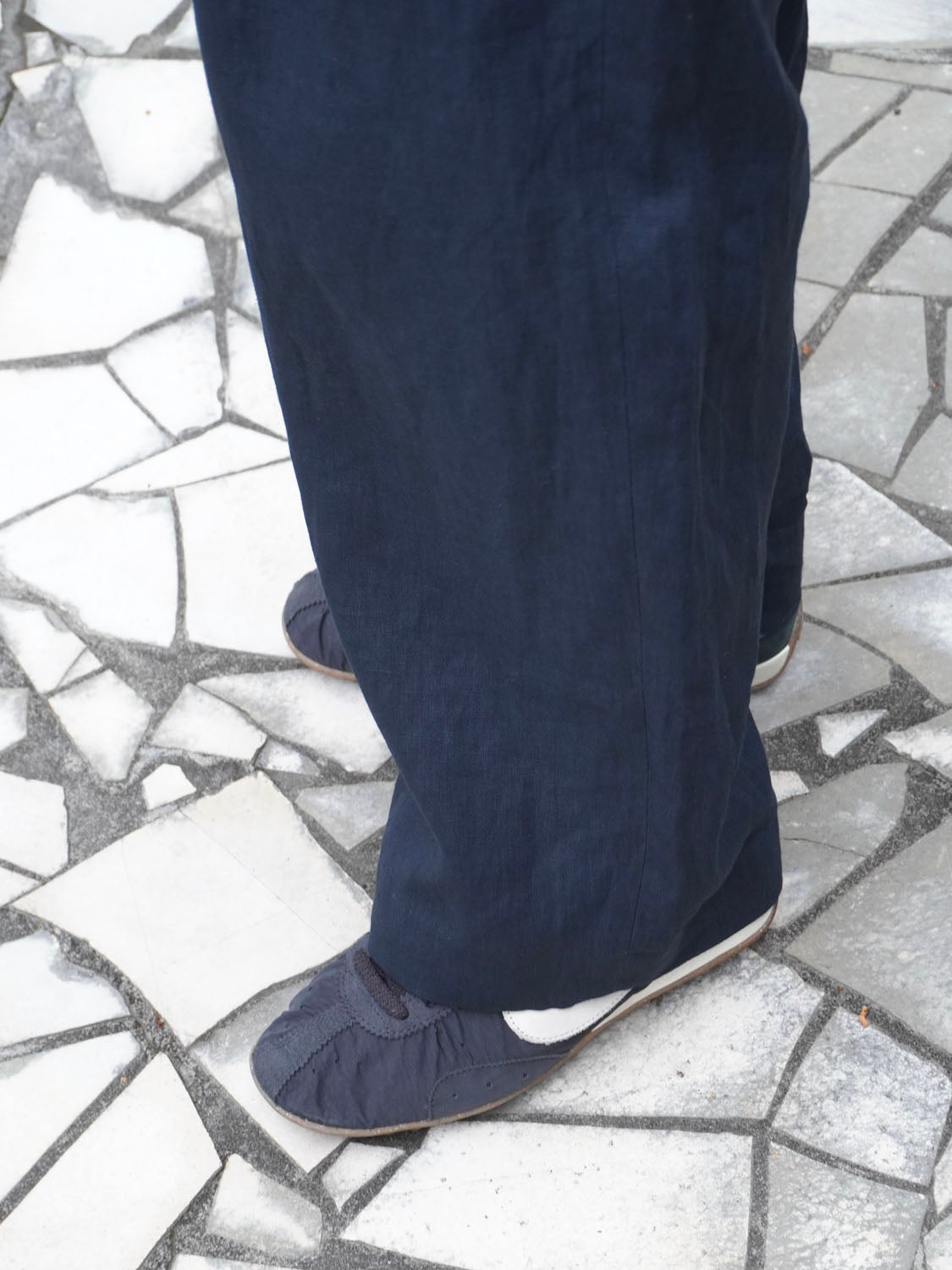 LINEN 1 TUCK PANTS[D.NAVY] | 1LDK (ワンエルディーケー) 公式サイト
