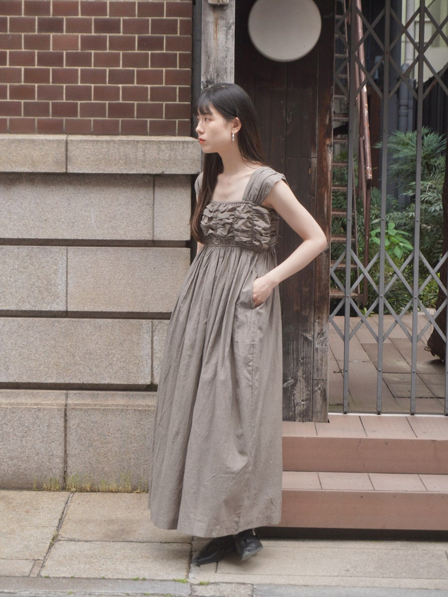 F/172cm
