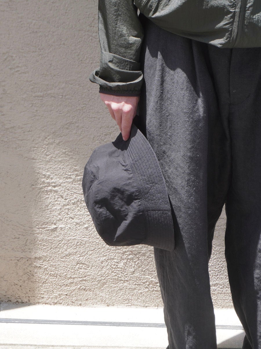 REVERSIBLE BUCKET/6PANEL HAT[BLACK × GRAY] | 1LDK (ワンエルディー
