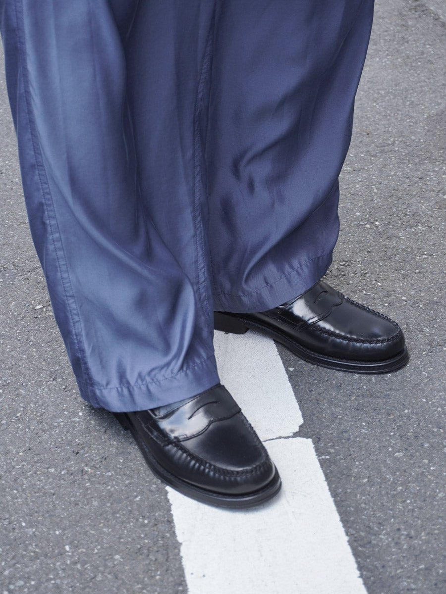 CUPRO EASY PANTS[DUSTY BLUE] | 1LDK (ワンエルディーケー) 公式サイト
