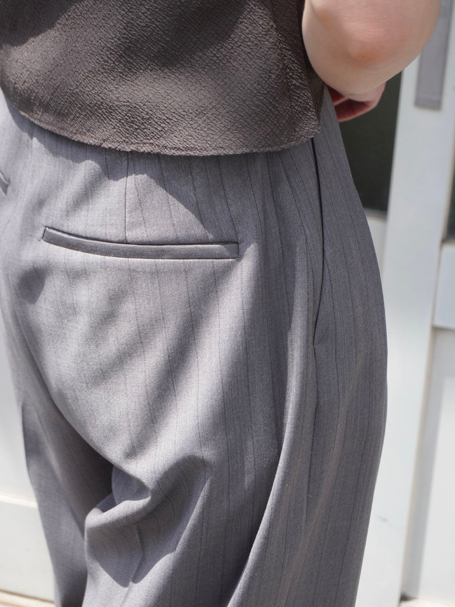 T/W tropical tuck trouser[GRAY] | 1LDK (ワンエルディーケー) 公式サイト
