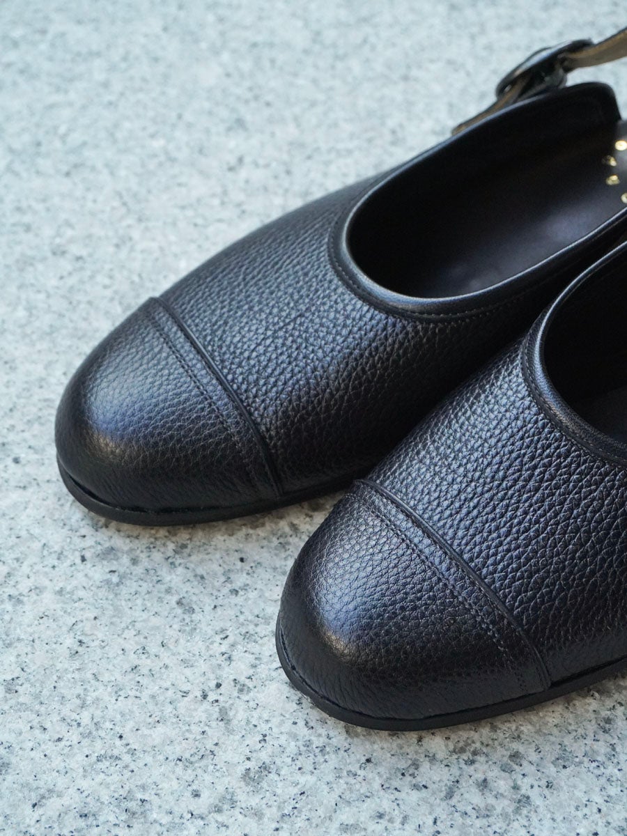 FACE Sandals Shrunk Cow[BLACK] | 1LDK (ワンエルディーケー) 公式サイト