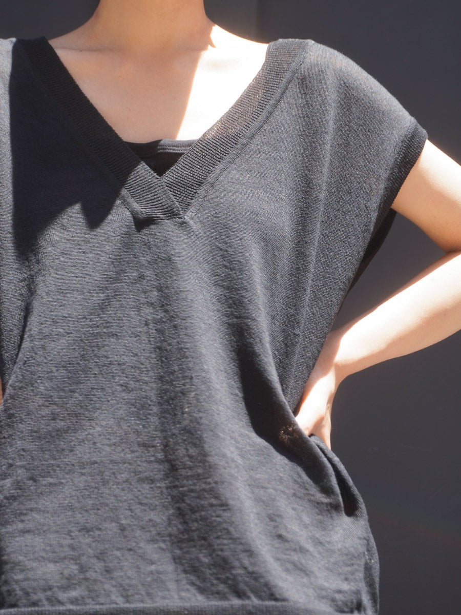 V-Neck Linen Knit Vest[Black] | 1LDK (ワンエルディーケー) 公式サイト