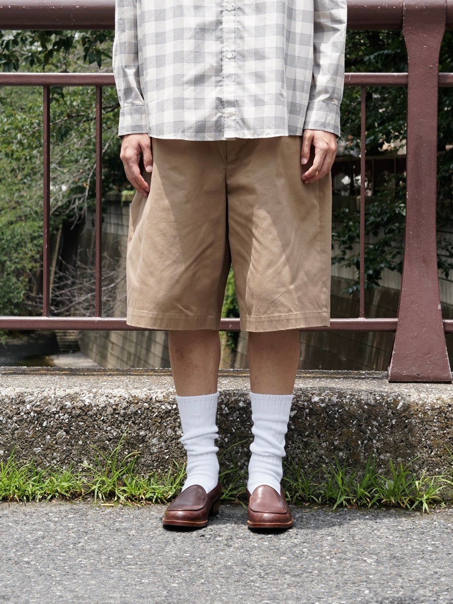 NO TUCK CHINO SHORTS[CAMEL] | 1LDK (ワンエルディーケー) 公式サイト