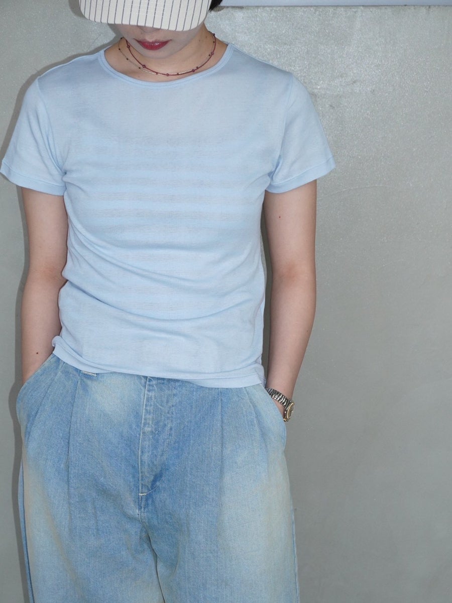 F/161cm