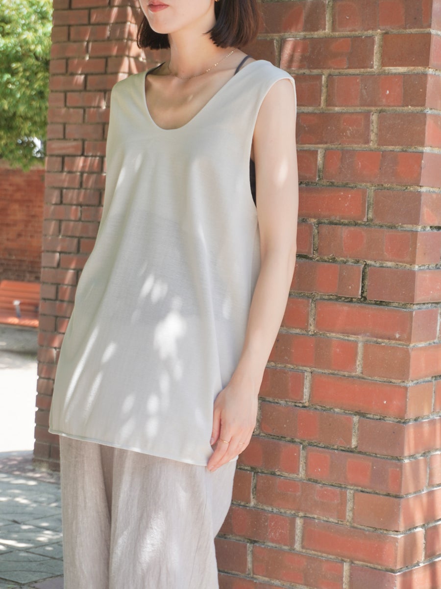 F/172cm