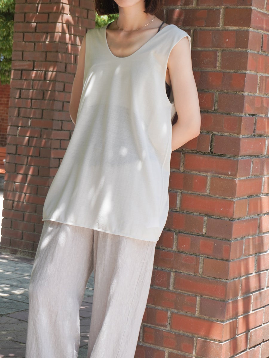 F/172cm