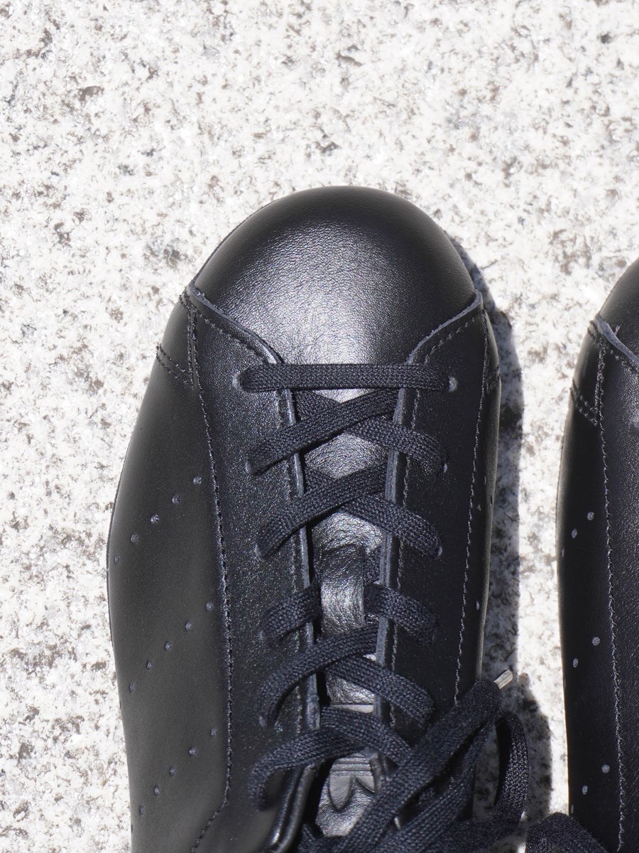 STAN SMITH LO PRO W[Core Black/Core black/Carbon] | 1LDK (ワンエル