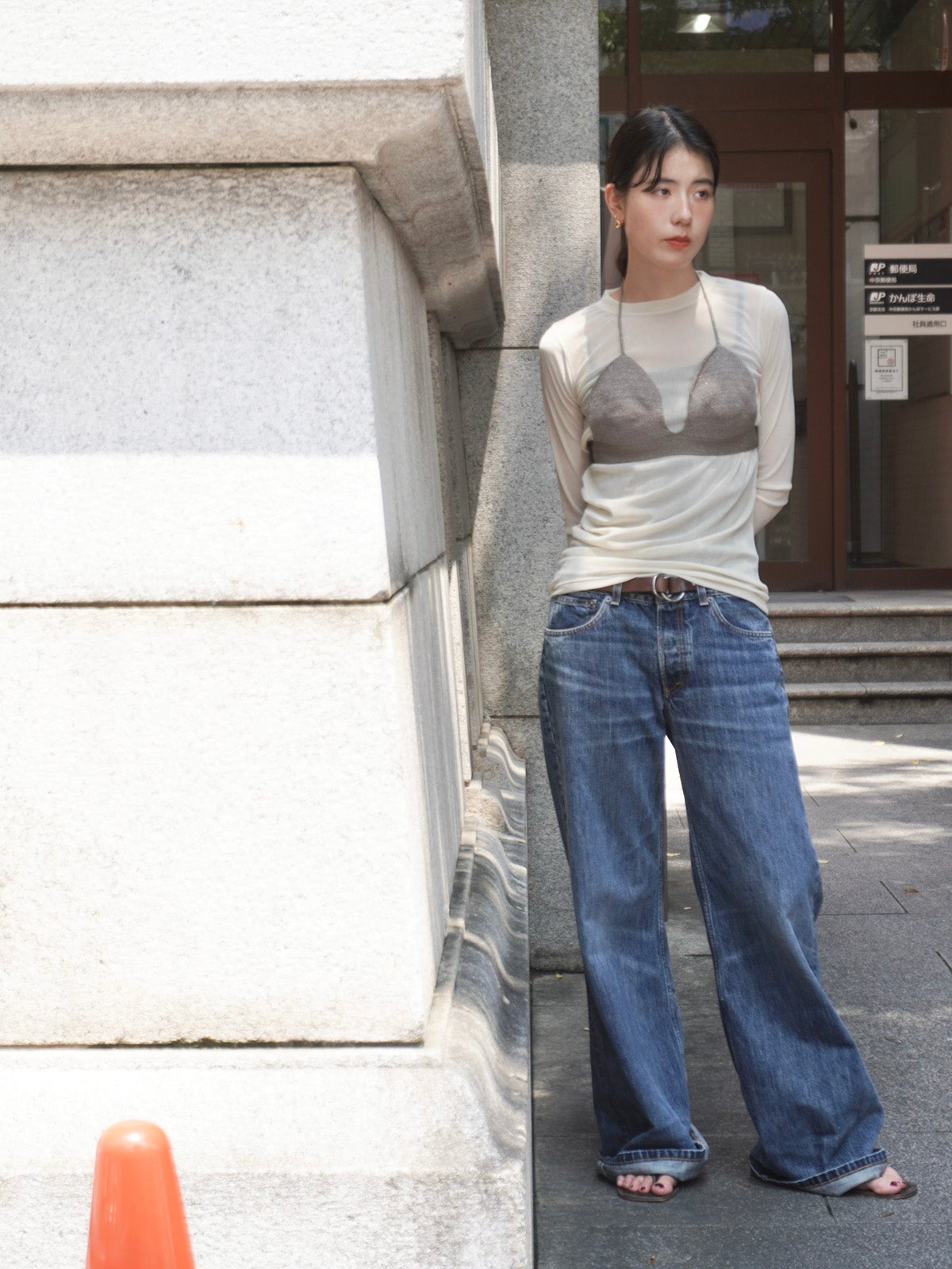 F/172cm