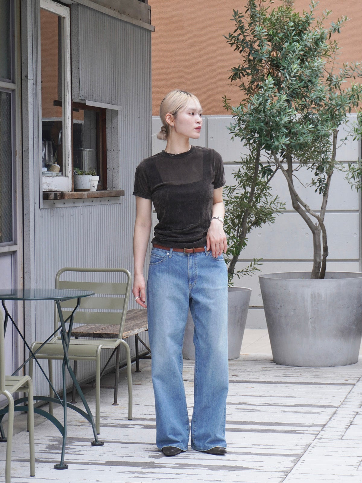 F/167cm