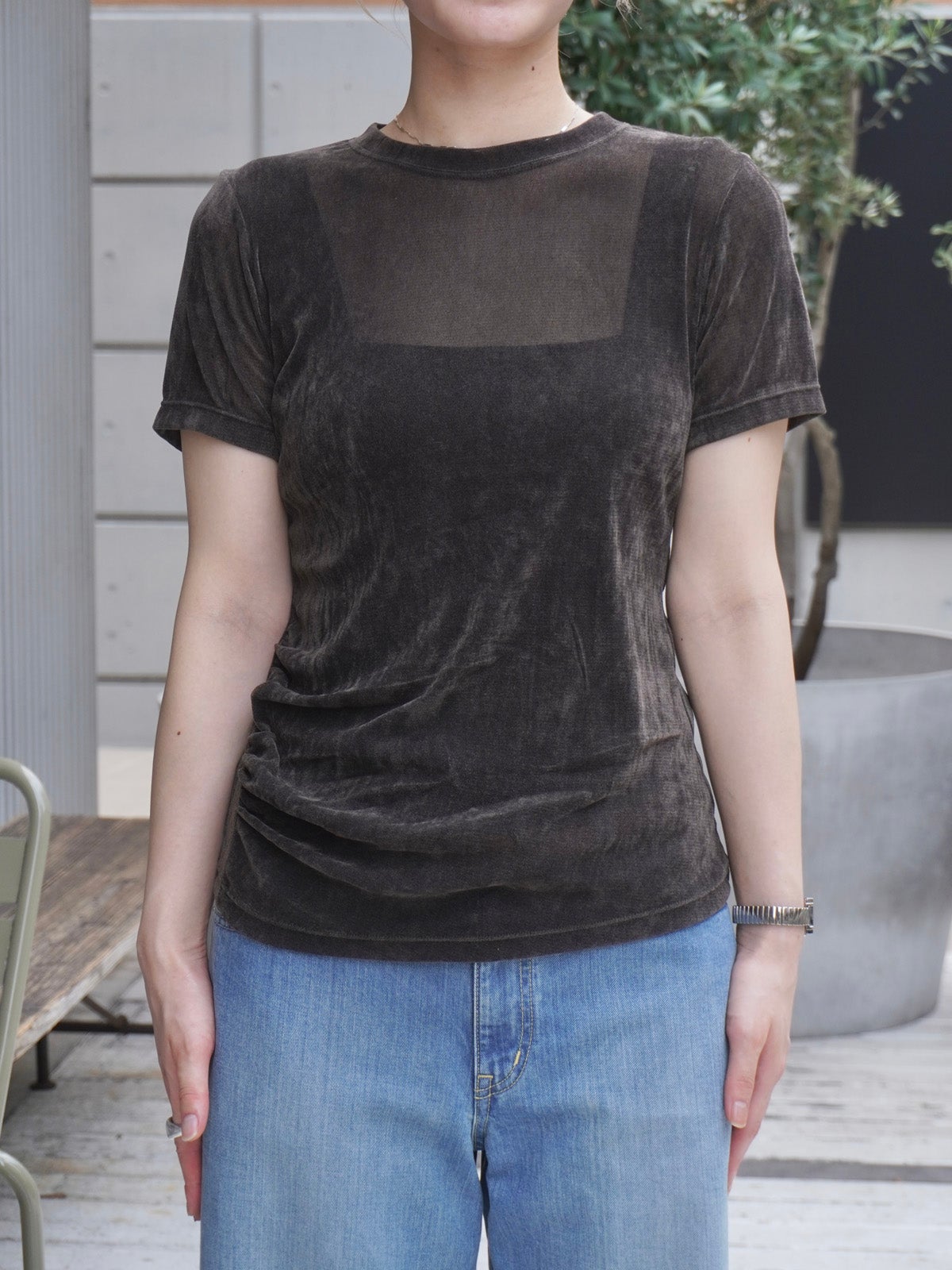 F/167cm