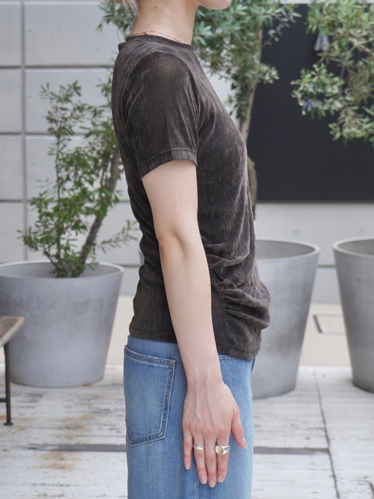 F/167cm